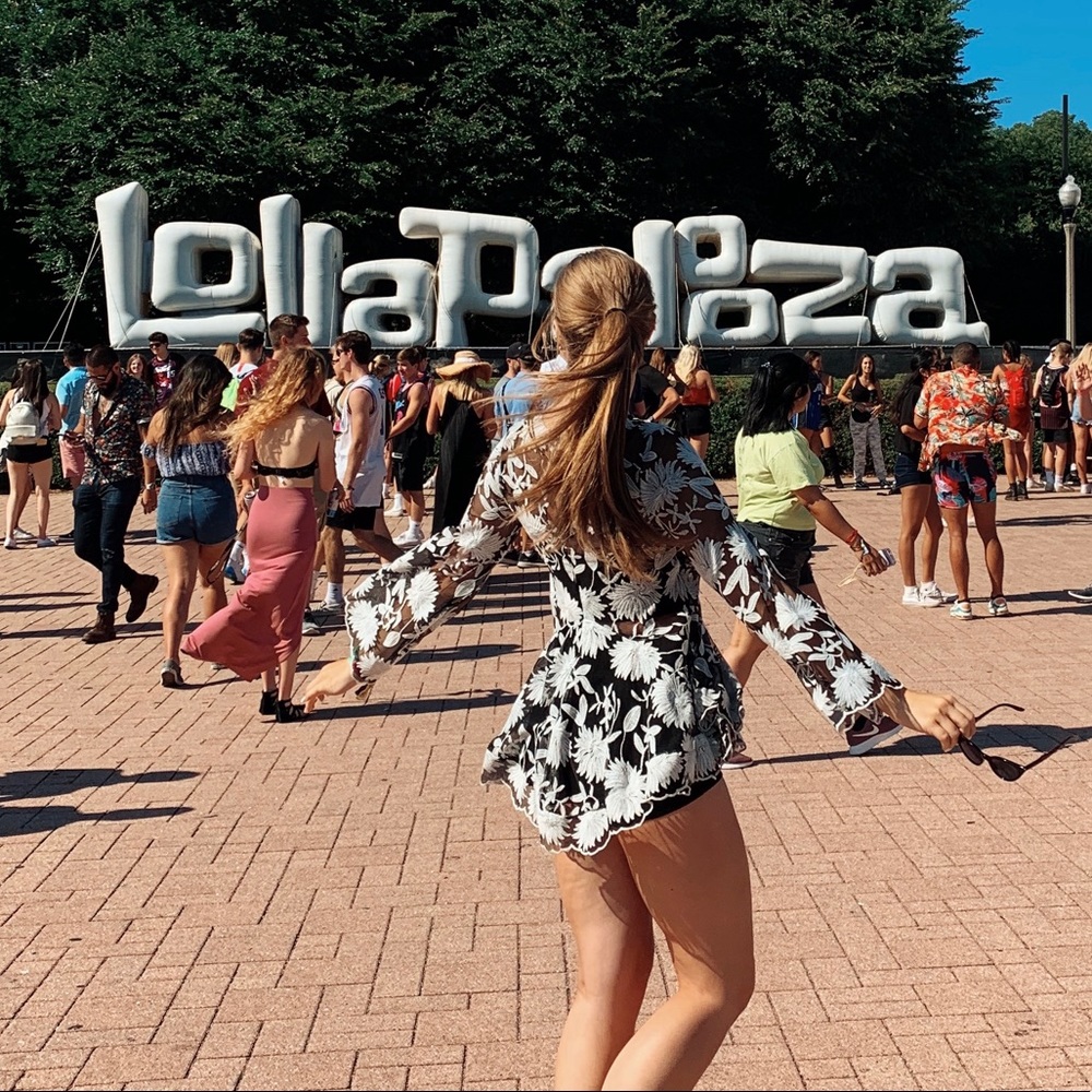 beautiful lace dress from princess polly